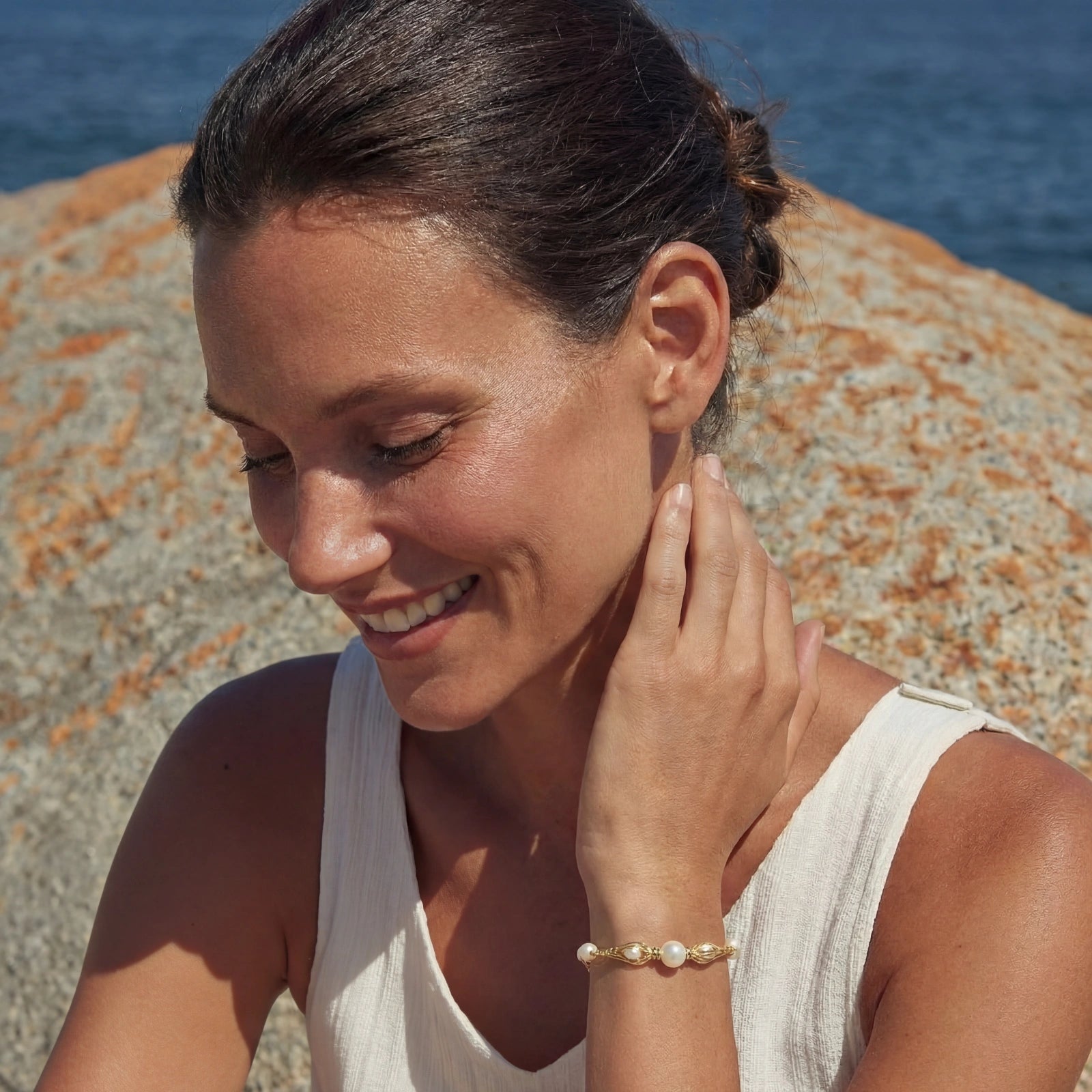 Golden Spiral Pearl Bracelet - No Hustle Mom Jewelry